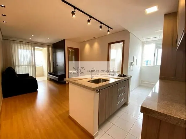 Apartamento com 140m² 3 quartos e 2 banheiros, à venda, no bairro Centro em Londrina