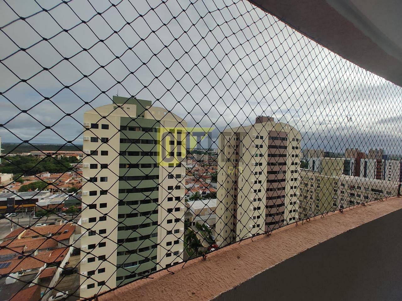 Apartamento à venda com 3 quartos, 85m² - Foto 3