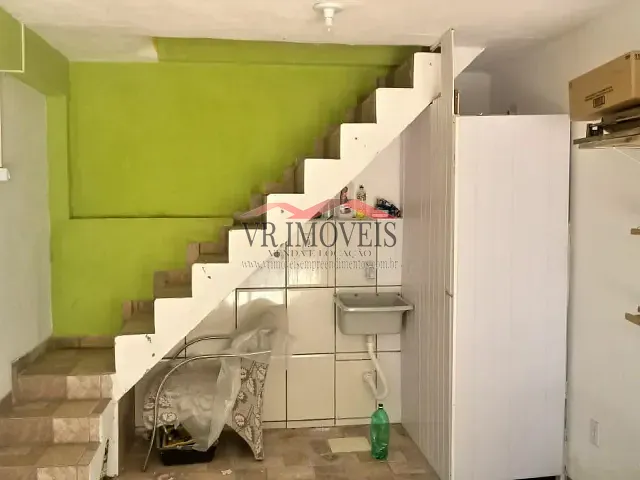Apartamento 2 quartos e 1 banheiro, para alugar, no bairro Santa Cruz em Volta Redonda
