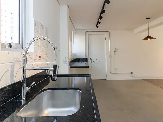 Apartamento 2 quartos e 1 banheiro, à venda, no bairro Cerqueira César em São Paulo