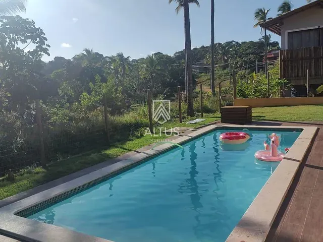 Casa 3 quartos e 4 banheiros, à venda, no bairro Itacaré em Itacaré