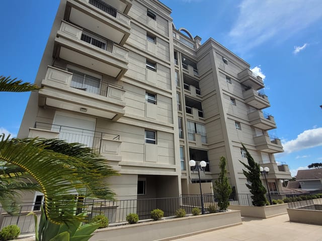 Apartamento 4 quartos e 4 banheiros, à venda, no bairro Estrela em Ponta Grossa