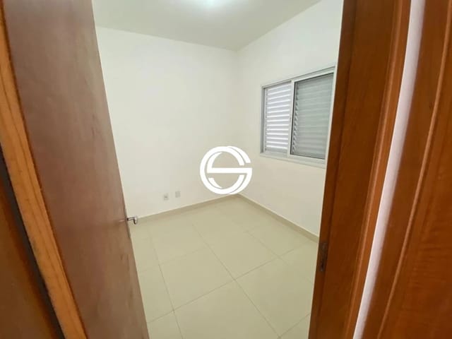 Apartamento 2 quartos e 1 banheiro, à venda, no bairro Vila Esperança em São Paulo