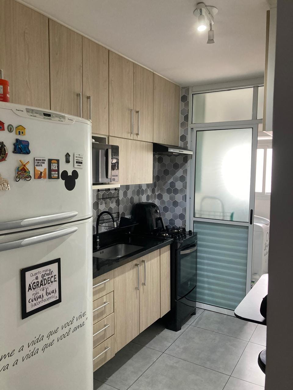 Apartamento à venda com 2 quartos, 60m² - Foto 1