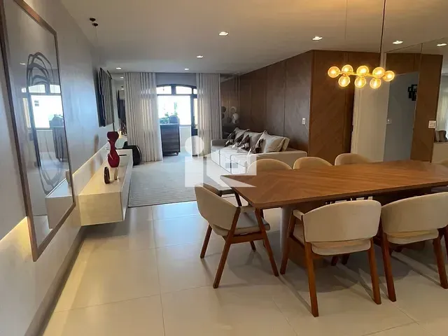 Apartamento com 209m² 3 quartos e 2 banheiros, à venda, no bairro Centro em Londrina