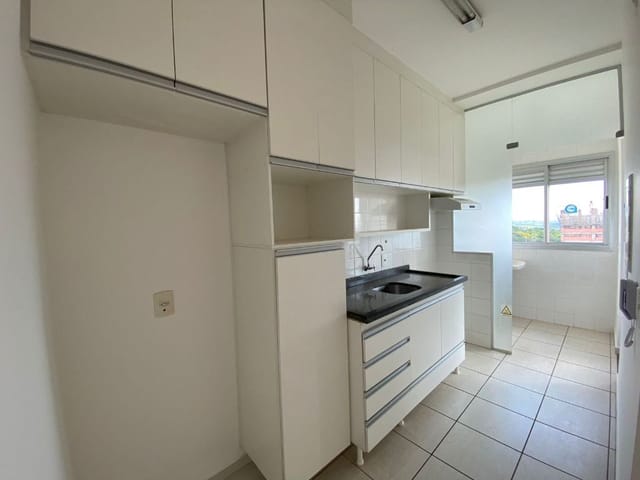 Apartamento com 92m² 3 quartos e 2 banheiros, à venda, no bairro Aurora em Londrina