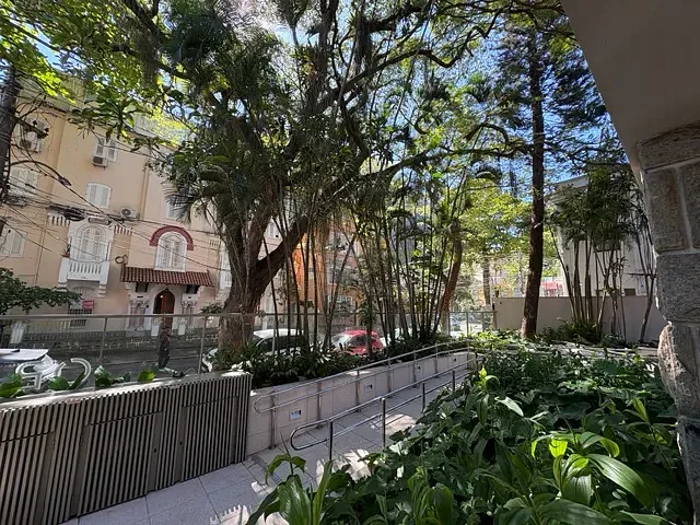 Apartamento com 76m² 1 quarto e 1 banheiro, à venda, no bairro Urca em Rio de Janeiro