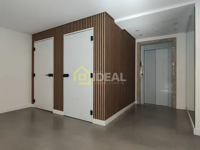 Apartamento 2 quartos e 2 banheiros, à venda, no bairro Cinquentenário em Concórdia