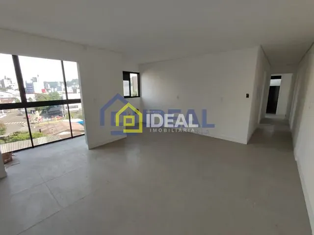 Apartamento 2 quartos e 2 banheiros, à venda, no bairro Cinquentenário em Concórdia