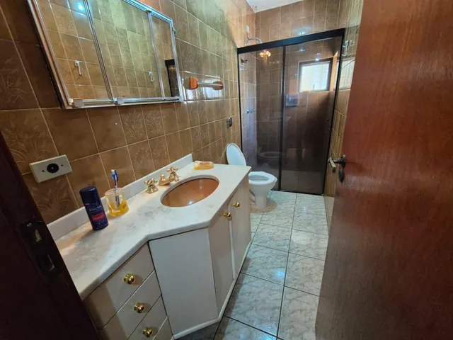 Apartamento com 10m² 3 quartos e 2 banheiros, à venda, no bairro Centro em Londrina