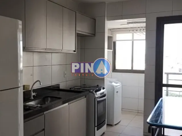 Apartamento 3 quartos e 2 banheiros, para alugar, no bairro Vila Brasília em Aparecida de Goiânia