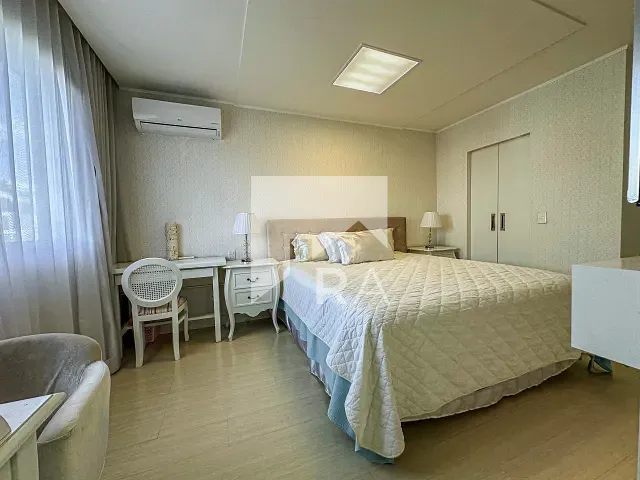 Apartamento com 262m² 4 quartos e 3 banheiros, à venda, no bairro Asa Sul em Brasília