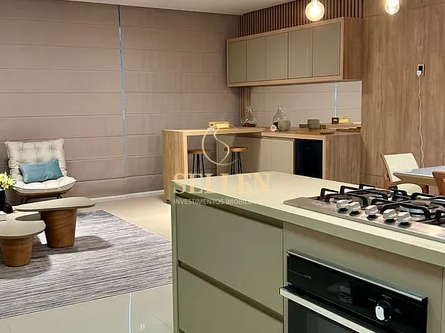 Apartamento 4 quartos e 5 banheiros, à venda, no bairro Pioneiros em Balneário Camboriú