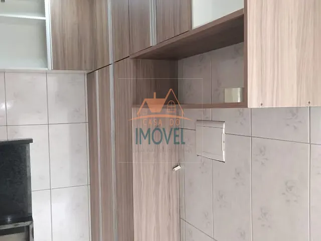 Apartamento 2 quartos e 1 banheiro, para alugar, no bairro Jardim Petrópolis em Cotia