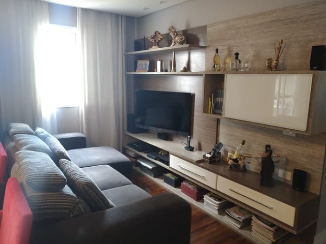 Apartamento com 72m² 3 quartos e 1 banheiro, à venda, no bairro Parque São Jorge em São Paulo