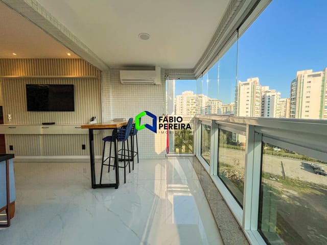 Apartamento com 72m² 2 quartos e 2 banheiros, à venda, no bairro Barra da Tijuca em Rio de Janeiro