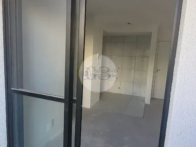 Apartamento 2 quartos e 1 banheiro, à venda, no bairro Três Vendas em Pelotas