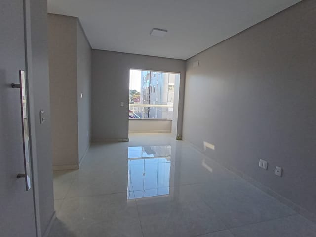 Apartamento com 55m² 2 quartos e 1 banheiro, para alugar, no bairro Sagrada Família em Nova Prata
