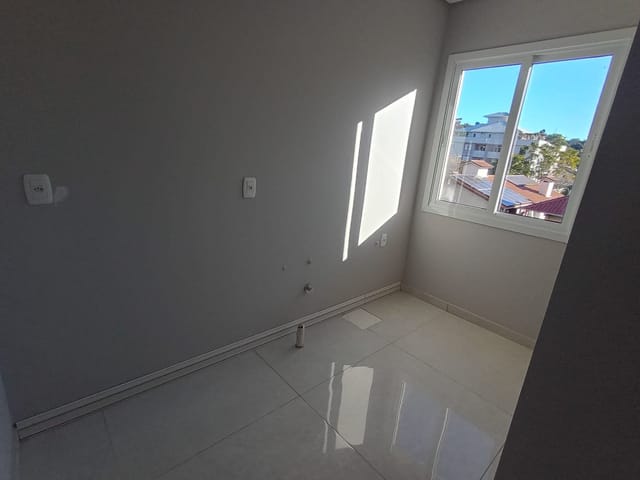 Apartamento com 55m² 2 quartos e 1 banheiro, para alugar, no bairro Sagrada Família em Nova Prata