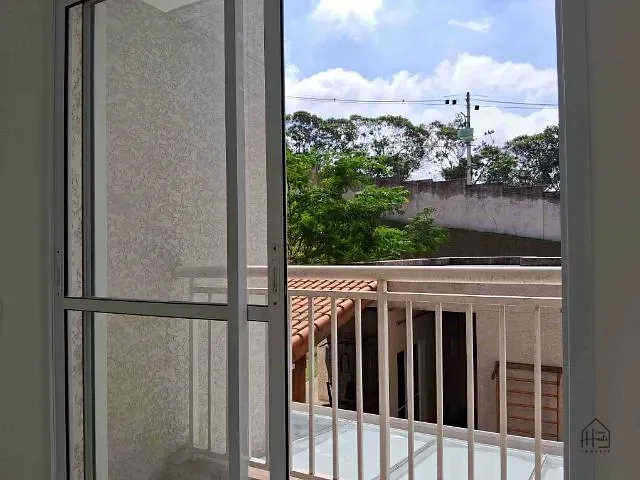 Apartamento com 47m² 2 quartos e 1 banheiro, à venda, no bairro Barro Branco em Cotia