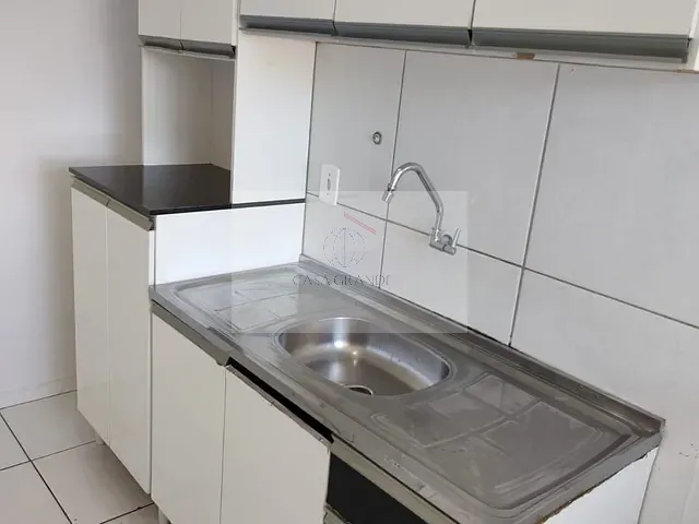 Apartamento 2 quartos e 1 banheiro, para alugar, no bairro Vila Oliveira em Rolândia