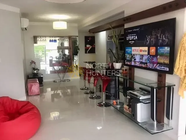 Apartamento com 130m² 2 quartos e 2 banheiros, para alugar, no bairro Jurerê em Florianópolis