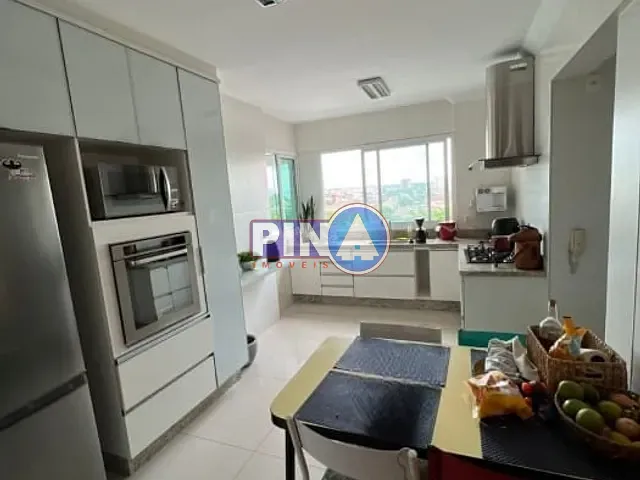Apartamento com 168m² 4 quartos e 3 banheiros, à venda, no bairro Setor Bueno em Goiânia