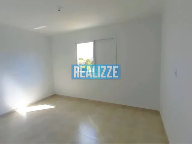 Apartamento 2 quartos e 1 banheiro, para alugar, no bairro Colina em Marau