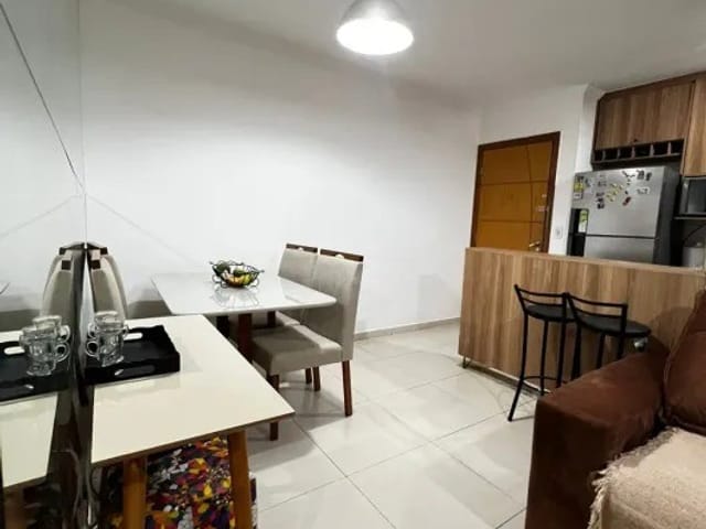 Apartamento 2 quartos e 1 banheiro, à venda, no bairro Minaslândia (P Maio) em Belo Horizonte