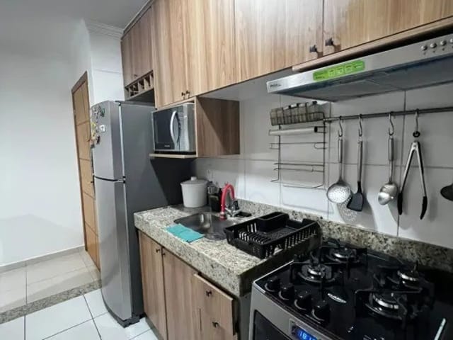 Apartamento 2 quartos e 1 banheiro, à venda, no bairro Minaslândia (P Maio) em Belo Horizonte