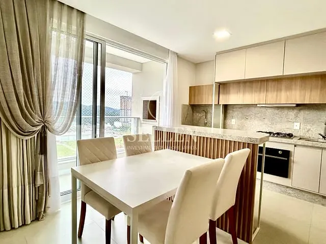 Apartamento 2 quartos e 2 banheiros, à venda, no bairro Praia Brava de Itajaí em Itajaí