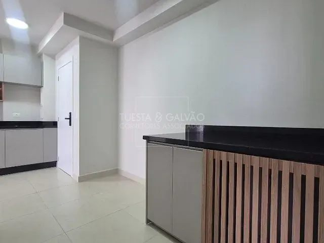 Apartamento com 48m² 2 quartos e 1 banheiro, para alugar, no bairro Portão em Curitiba