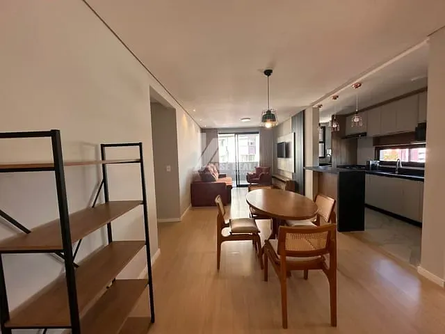 Apartamento com 131m² 2 quartos e 2 banheiros, à venda, no bairro Centro em Guarapuava