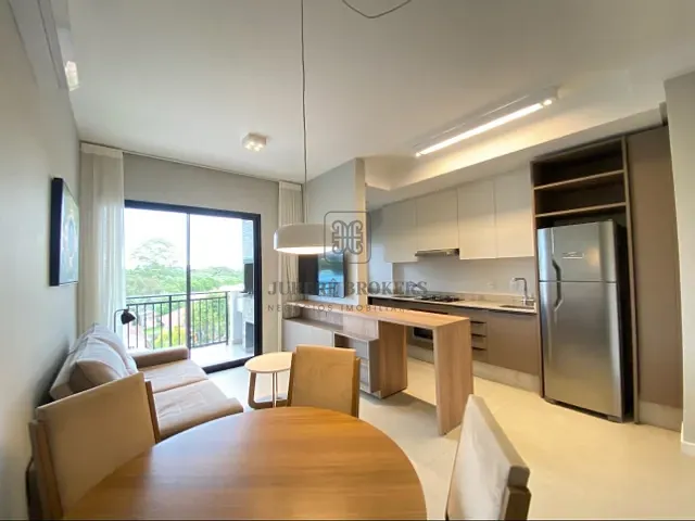 Apartamento com 77m² 2 quartos e 2 banheiros, à venda, no bairro Cachoeira do Bom Jesus em Florianópolis