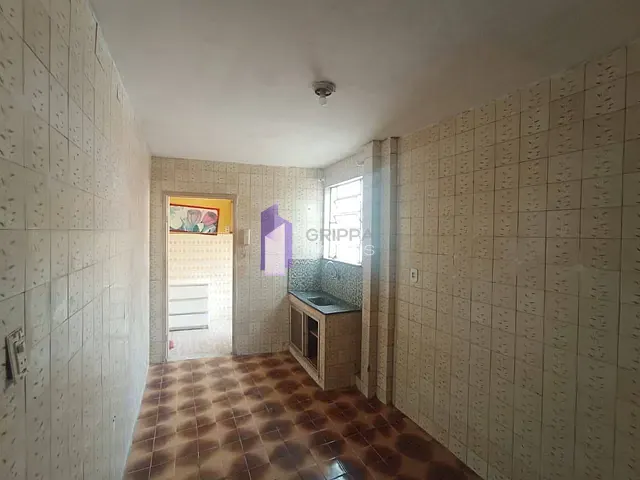 Apartamento 2 quartos e 1 banheiro, para alugar, no bairro Nova Cidade em São Gonçalo