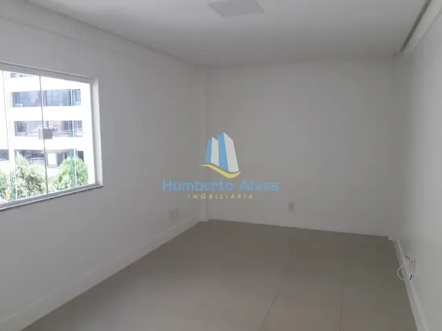 Apartamento 3 quartos e 1 banheiro, para alugar, no bairro Candeias em Vitória da Conquista