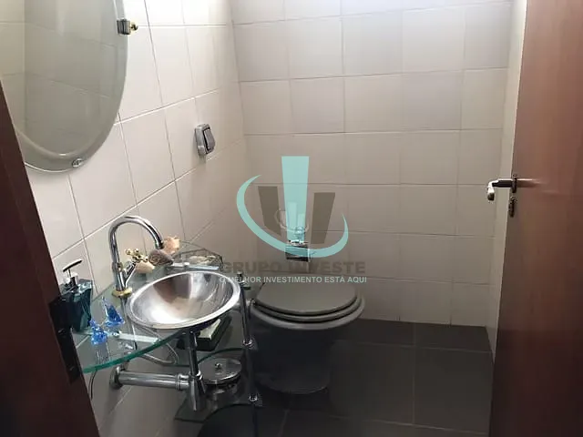 Apartamento com 189m² 4 quartos e 5 banheiros, à venda, no bairro Centro em Araraquara