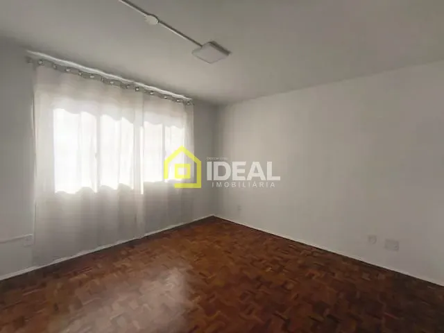 Apartamento 1 quarto e 1 banheiro, para alugar, no bairro Centro em Concórdia