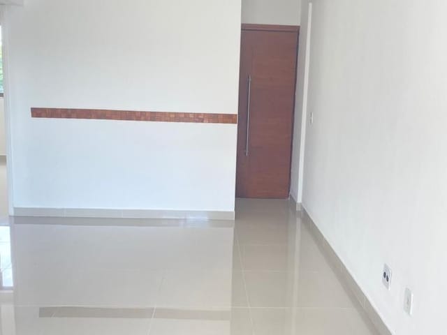 Apartamento com 68m² 2 quartos e 1 banheiro, à venda, no bairro Vila Valqueire em Rio de Janeiro