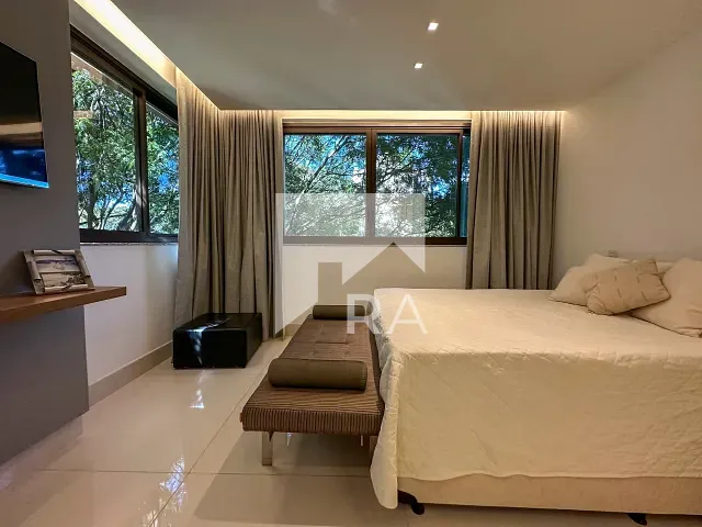 Apartamento 4 quartos e 4 banheiros, à venda, no bairro Asa Norte em Brasília