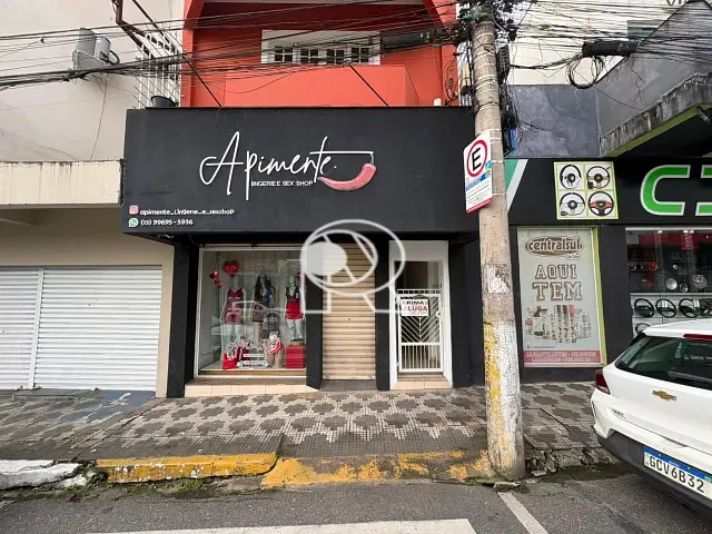 Apartamento 2 quartos e 4 banheiros, para alugar, no bairro Centro em Registro