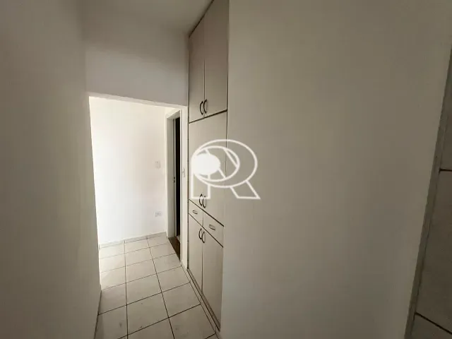 Apartamento 2 quartos e 4 banheiros, para alugar, no bairro Centro em Registro