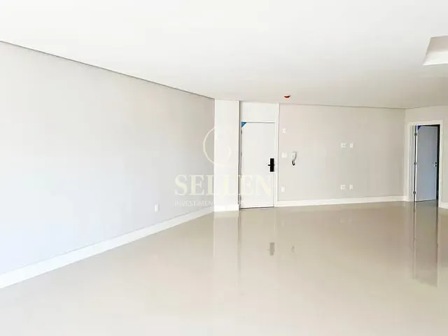 Apartamento 4 quartos e 4 banheiros, à venda, no bairro Pioneiros em Balneário Camboriú