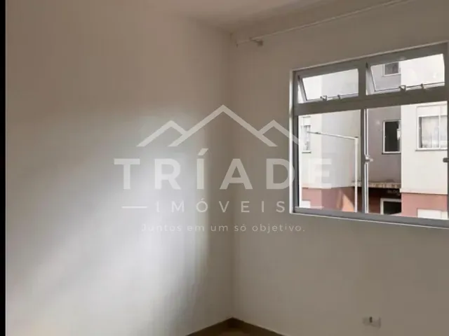 Apartamento 2 quartos e 1 banheiro, à venda, no bairro Costeira em Araucária