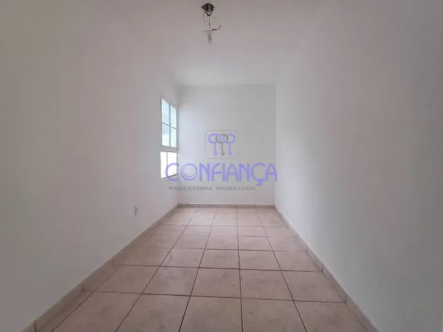 Apartamento com 60m² 2 quartos e 1 banheiro, para alugar, no bairro Campo Grande em Rio de Janeiro
