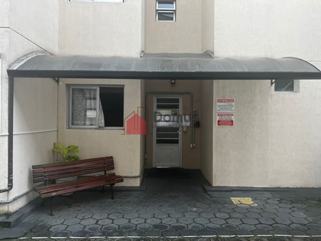 Apartamento à venda, no bairro Vila São Geraldo em Taubaté