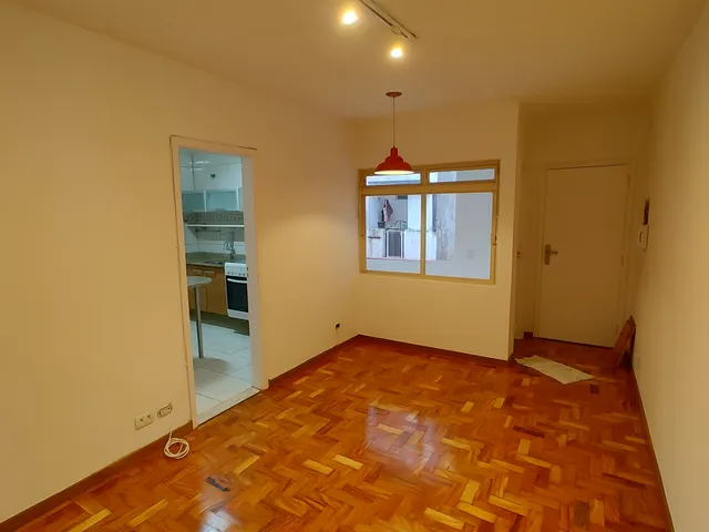 Apartamento 2 quartos e 1 banheiro, para alugar, no bairro Pinheiros em São Paulo