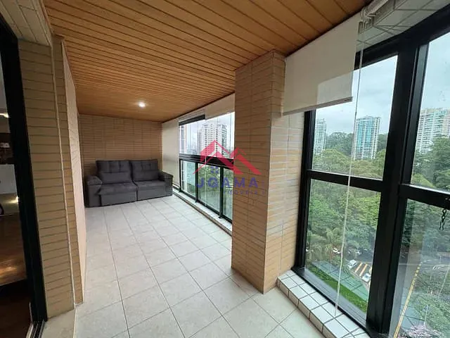 Apartamento 4 quartos e 5 banheiros, para alugar, no bairro Villaggio Panamby em São Paulo