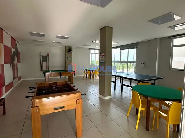 Apartamento 2 quartos e 2 banheiros, à venda ou para alugar, no bairro Nossa Senhora da Vitória em Ilhéus
