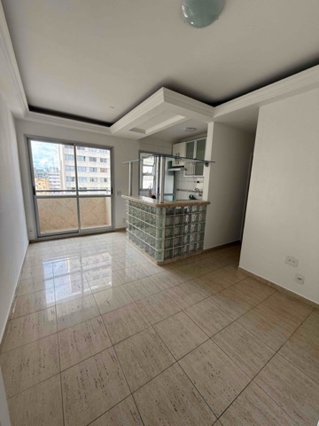 Apartamento com 65m² 2 quartos e 1 banheiro, para alugar, no bairro Santa Cecília em Alameda Barros